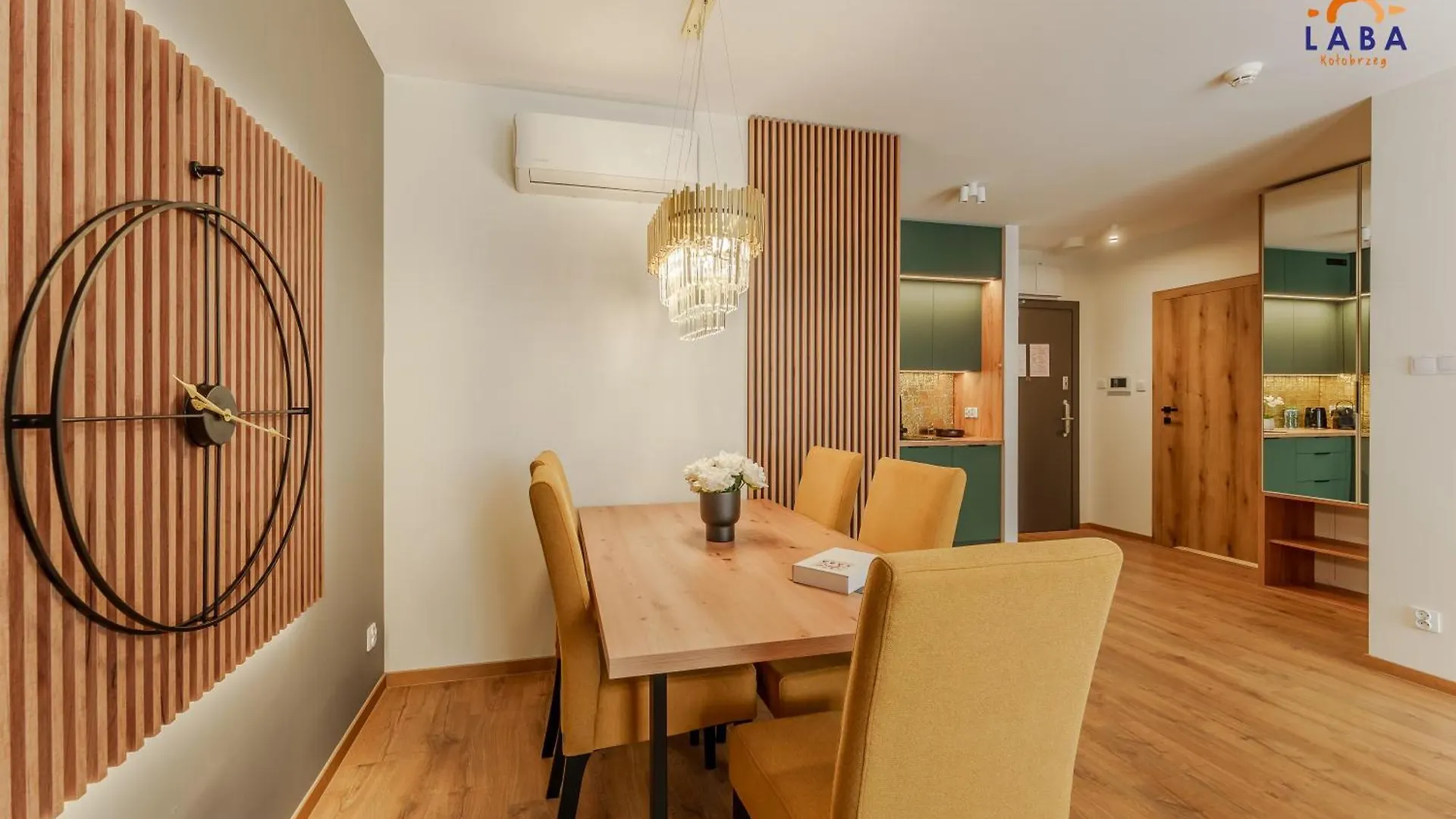 Laba Kolobrzeg Apartamenty Kollataja Z Parkingiem بولندا