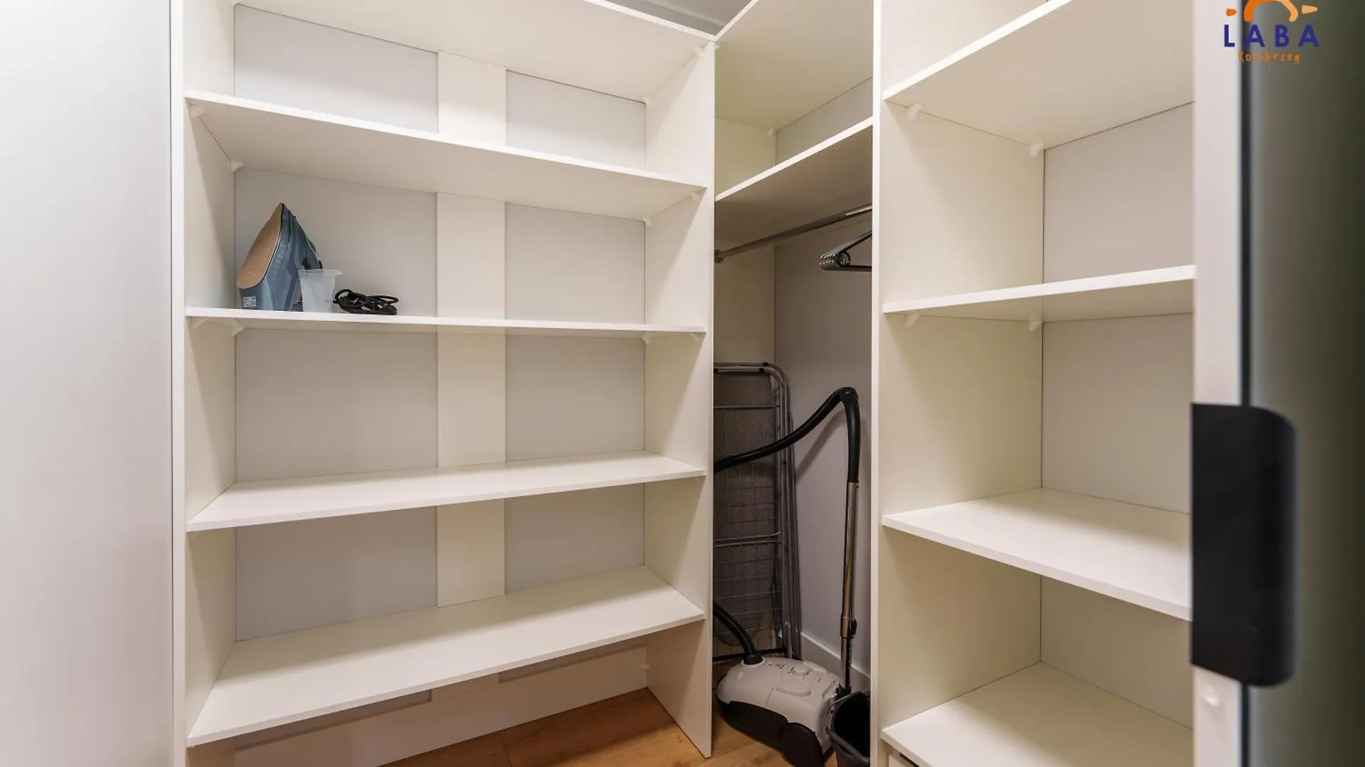 Laba Kolobrzeg Apartamenty Kollataja Z Parkingiem