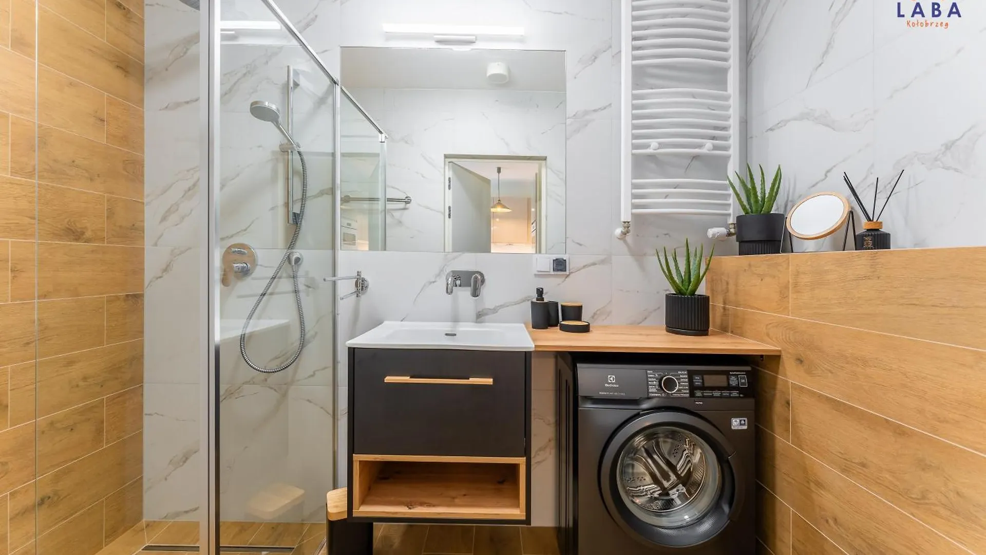 Laba Kolobrzeg Apartamenty Kollataja Z Parkingiem Apartment