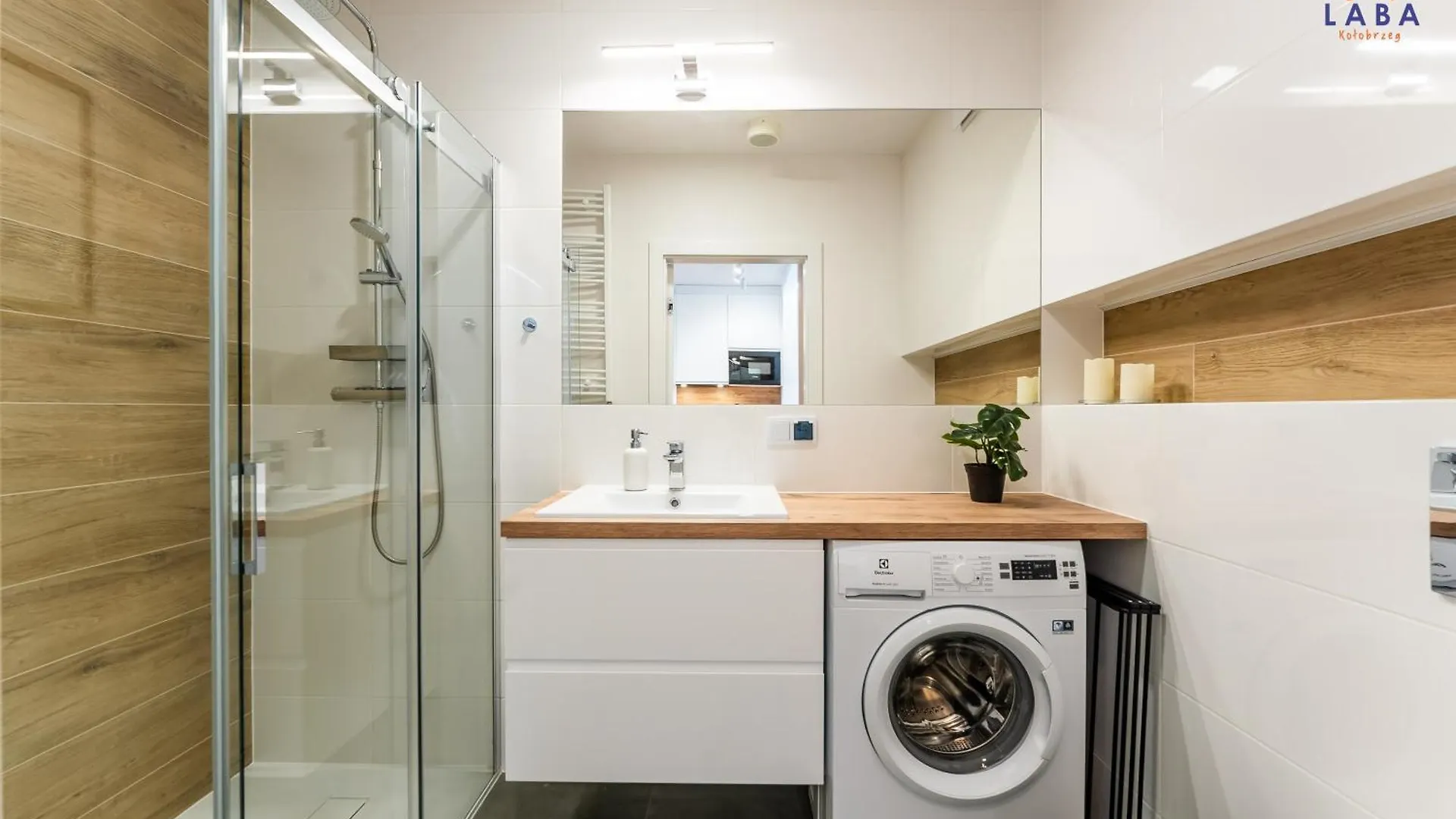 Laba Kolobrzeg Apartamenty Kollataja Z Parkingiem بولندا
