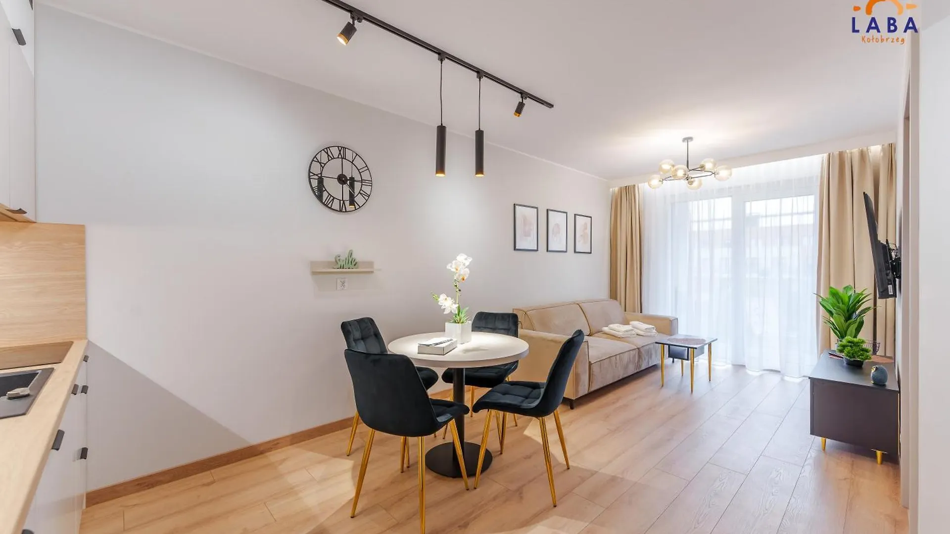 Laba Kolobrzeg Apartamenty Kollataja Z Parkingiem Διαμέρισμα